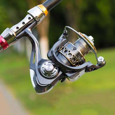 2000-7000 Drag Wheels reel de pesca Double Brake Design Fishing Reel Spinning Wheel Outdoor Hunting reel